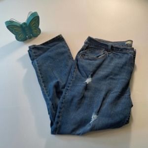 Old Navy Boyfriend Distressed Jeans 14 Regular